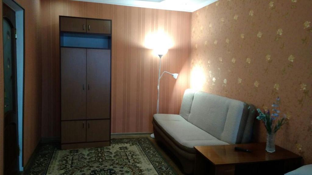 Apartment On Kniaziv Koriatovychiv Kamianets-Podilskyi Exterior foto