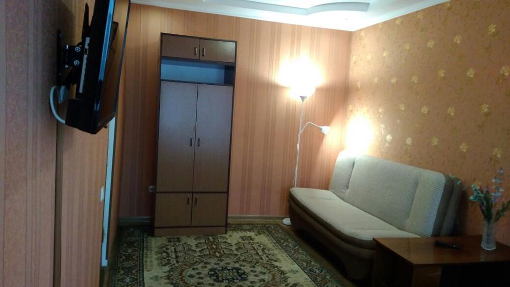 Apartment On Kniaziv Koriatovychiv Kamianets-Podilskyi Exterior foto
